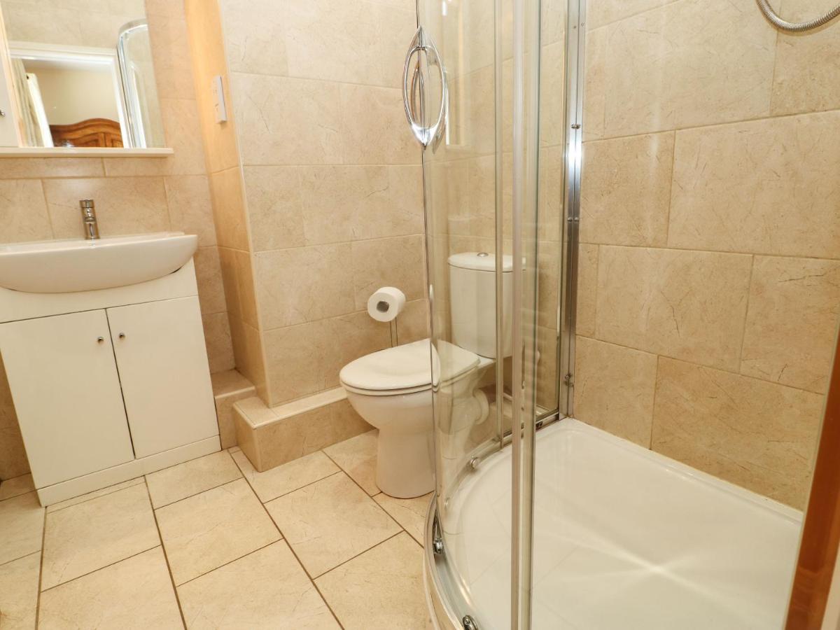 ct-bath-1-2