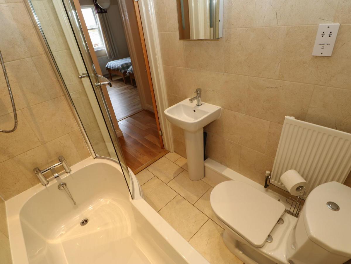 ct-bath-2-1